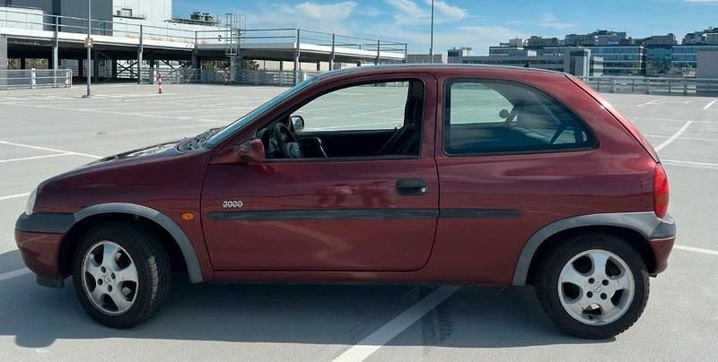 Gebraucht Opel Corsa 54 PS (39 kW) 2000 Rot Kleinwagen