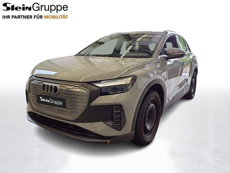 Grau Gebraucht 2021 Audi Q4 e-tron Ambiente SUV | 23.090 € (Guter Preis) - Bild 1/3