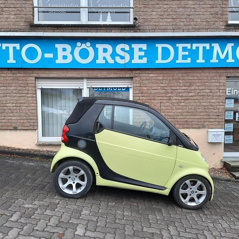 Gebraucht Smart ForTwo Cabrio 61 PS (44 kW) 2006 Schwarz Cabrio