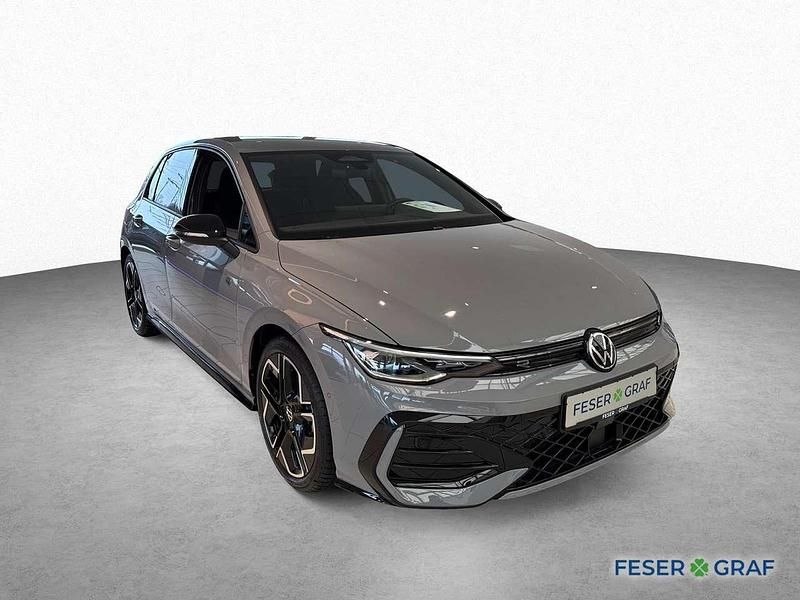 Neu VW Golf VIII R-line 150 PS (110 kW) 2026 Mondsteingrau Limousine
