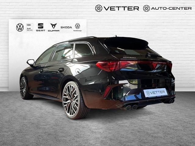 Neu Cupra Leon VZ 333 PS (244 kW) 2025 Schwarz Limousine