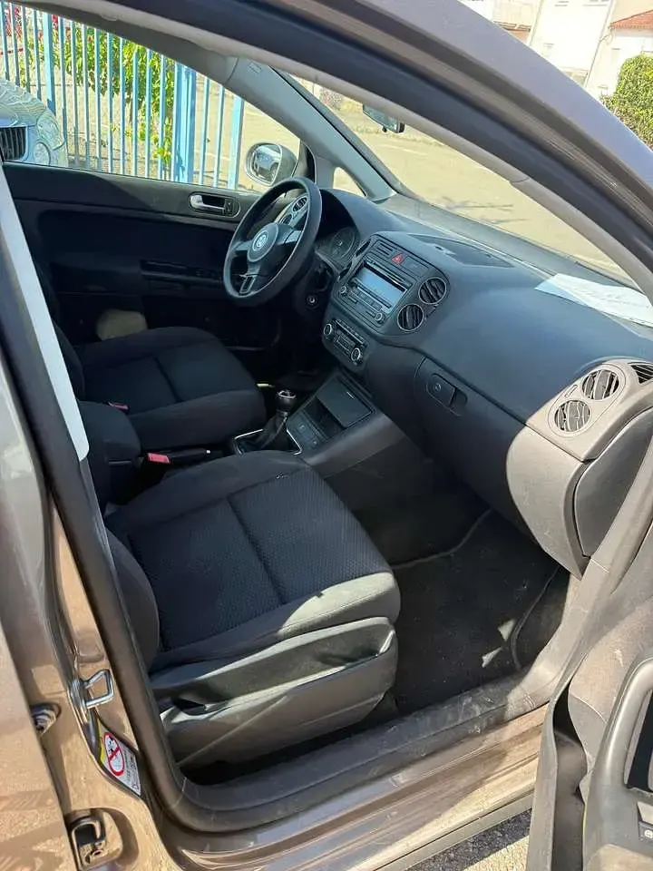 Gebraucht VW Golf VI 90 PS (66 kW) 2011 Braun Kleinwagen