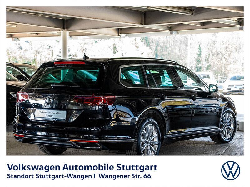 Gebraucht VW Passat GTE 218 PS (160 kW) 2022 Deep black perleffekt Kombi