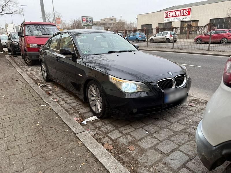 Gebraucht BMW 520 177 PS (130 kW) 2004 Schwarz Limousine