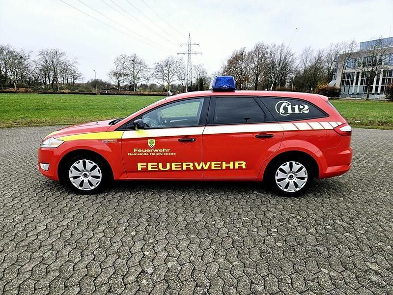 Gebraucht Ford Mondeo 125 PS (91 kW) 2007 Rot Limousine