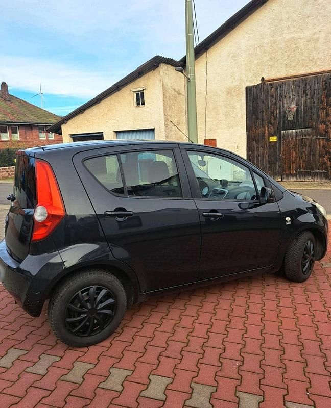 Gebraucht Opel Agila 94 PS (69 kW) 2012 Schwarz Kleinwagen
