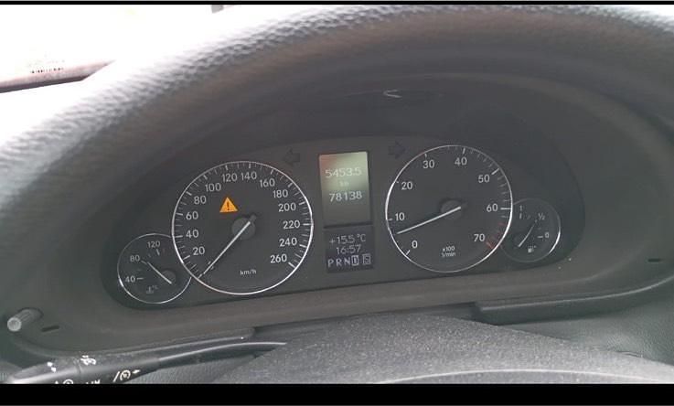 Gebraucht Mercedes C160 122 PS (89 kW) 2005 Rot Coupé