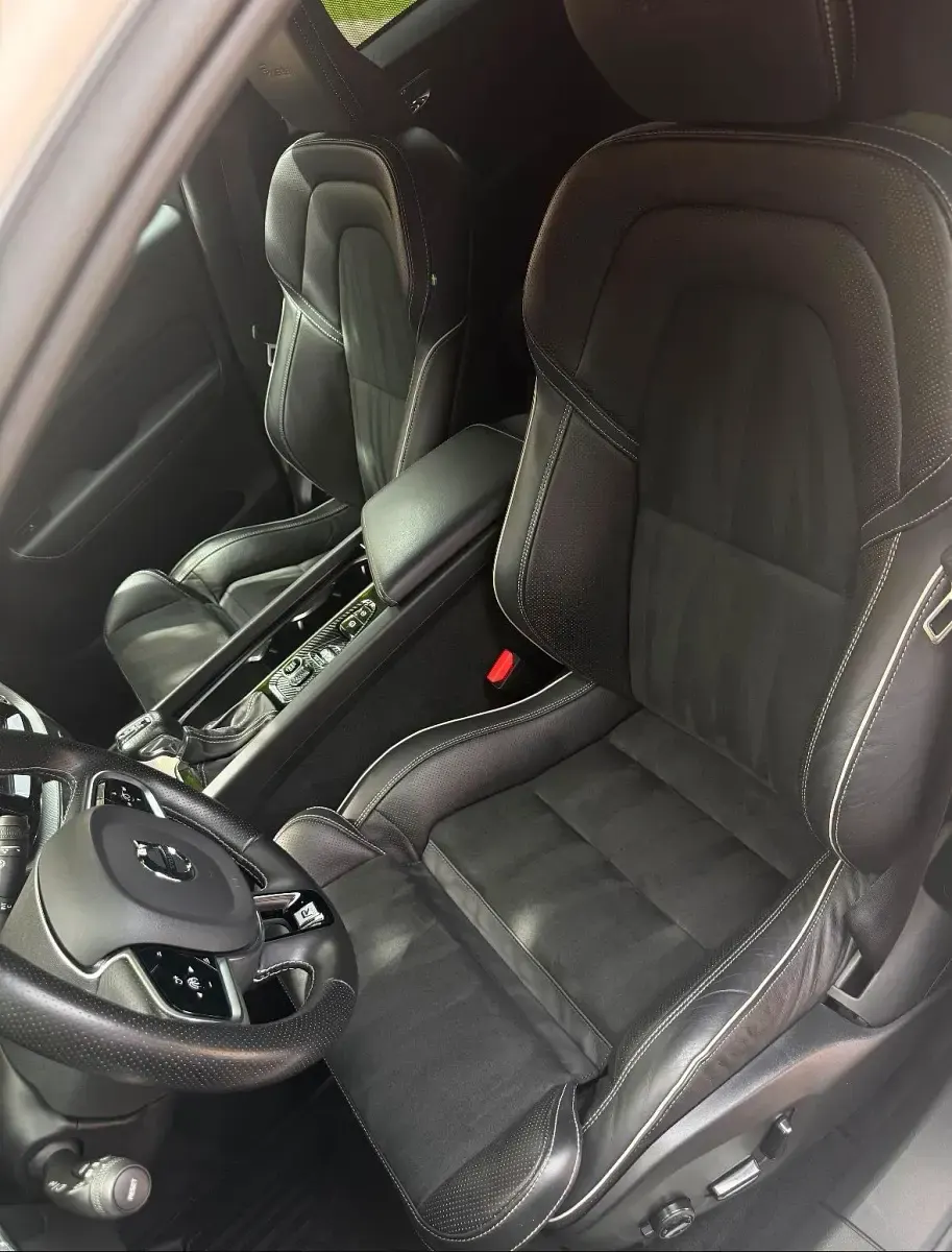 Gebraucht Volvo XC60 190 PS (139 kW) 2019 Weiß SUV