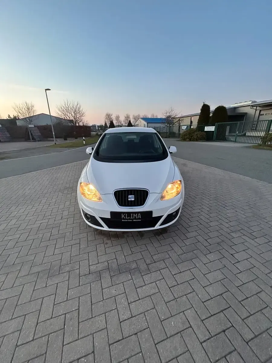 Occasion Seat Altea 125 ch (91 kW) 2010 Blanc Berline
