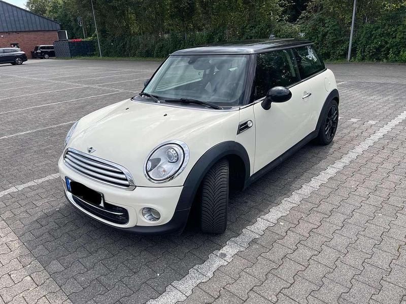 Beige Gebraucht 2013 Mini Cooper D Kleinwagen | 7.500 € (Fairer Preis) - Bild 1/4