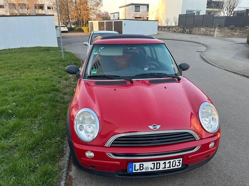 Gebraucht Mini ONE 90 PS (66 kW) 2003 Rot Kleinwagen