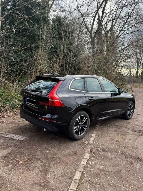 Gebraucht Volvo XC60 190 PS (139 kW) 2020 Schwarz SUV