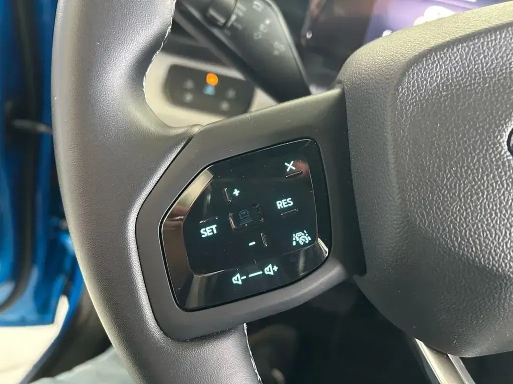 Gebraucht Ford Explorer Premium 250 kW (340 PS) 2025 Blue my mind SUV