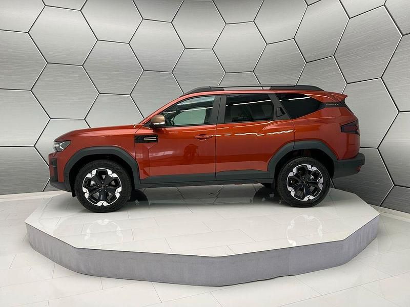 Neu Dacia Bigster Journey 156 PS (114 kW) 2025 Grün SUV