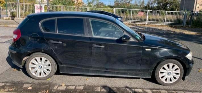 Gebraucht BMW 116 116 PS (85 kW) 2005 Schwarz Kleinwagen