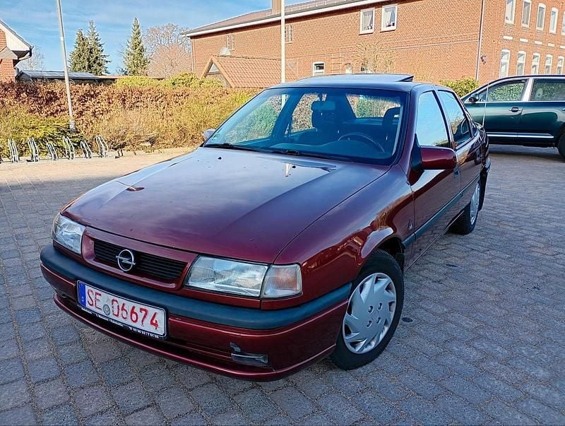 Gebraucht Opel Vectra 70 PS (51 kW) 1994 Rot Limousine