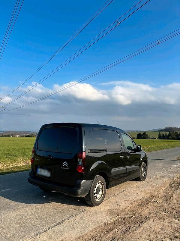Gebraucht Citroën Berlingo Business Class 75 PS (55 kW) 2017 Schwarz Van / Kleinbus