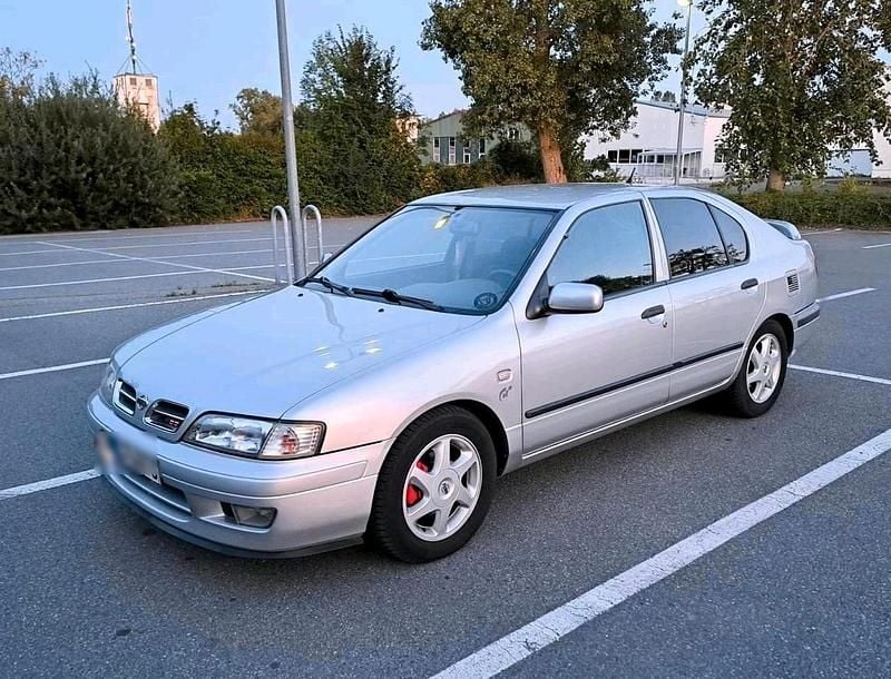 Silber Gebraucht 1997 Nissan Primera Coupé | 3.399 € (Fairer Preis) - Bild 1/4