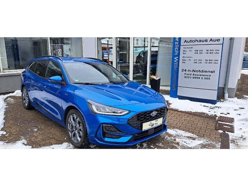 Gebraucht Ford Focus 155 PS (114 kW) 2025 Dynamicblaumetallic (metallic) Kombi