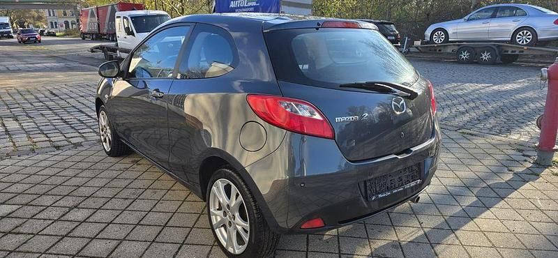 Gebraucht Mazda 2 Inclusive 103 PS (75 kW) 2009 Grau Kleinwagen