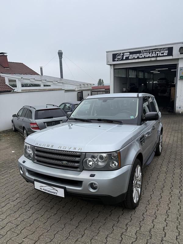 Silber Gebraucht 2008 Land Rover Range Rover Sport SE SUV | 9.900 € (Guter Preis) - Bild 1/4