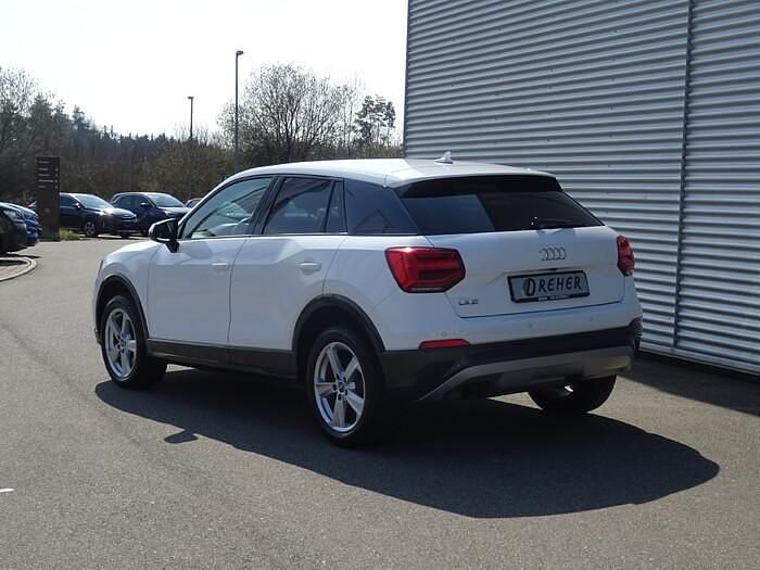 Gebraucht Audi Q2 Sport 150 PS (110 kW) 2017 Ibisweiß SUV