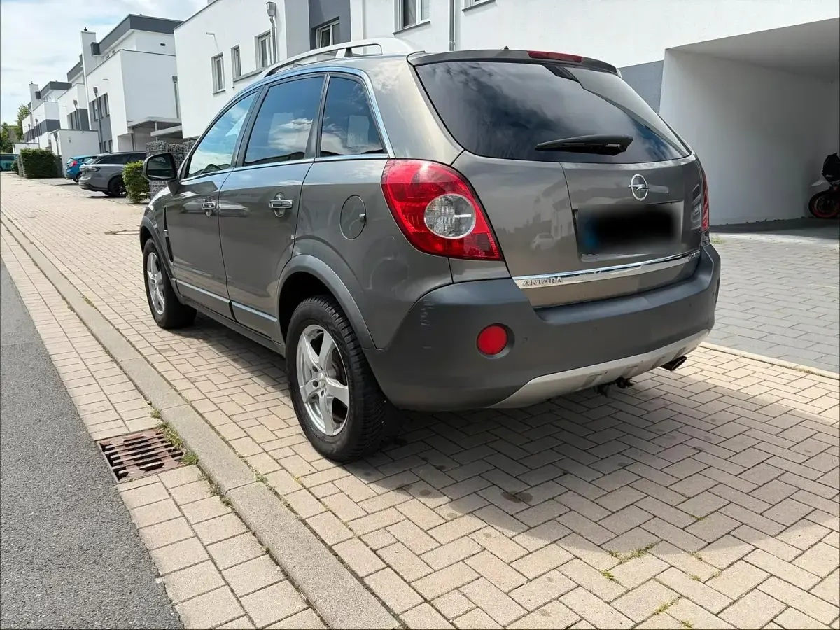 Gebraucht Opel Antara 150 PS (110 kW) 2008 Grau SUV