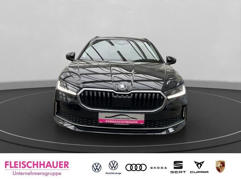 Gebraucht Skoda Superb Selection 265 PS (194 kW) 2025 Schwarz Kombi