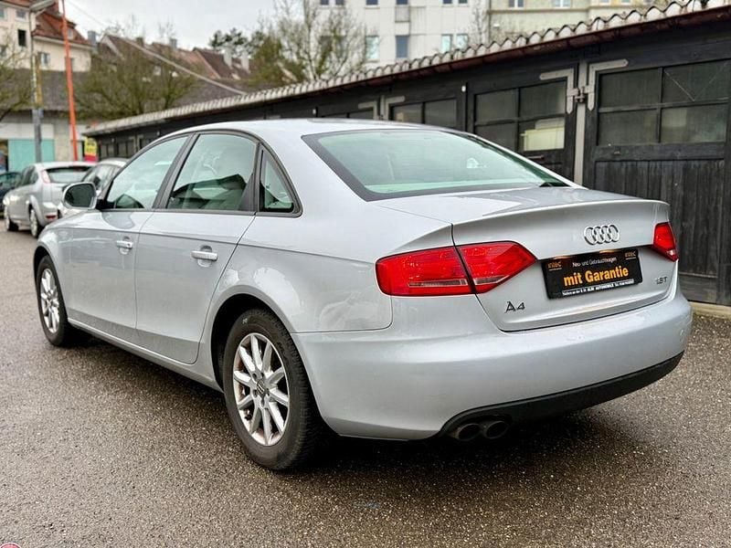 Gebraucht Audi A4 Ambiente 160 PS (117 kW) 2008 Silber Limousine