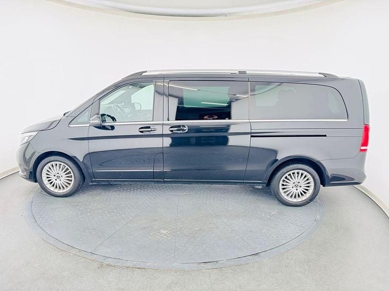 Gebraucht Mercedes V250 Avantgarde 190 PS (139 kW) 2019 Schwarz Van / Kleinbus