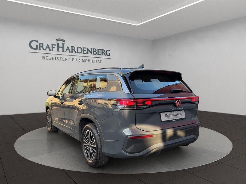 Gebraucht VW Tayron Life 150 PS (110 kW) 2025 Grau SUV