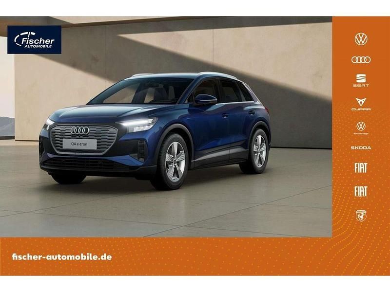 Blau Gebraucht 2025 Audi Q4 e-tron Sport SUV | 43.980 € - Bild 1/4