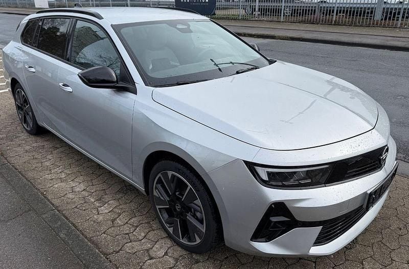 Gebraucht Opel Astra 114 kW (156 PS) 2024 Grau Kombi