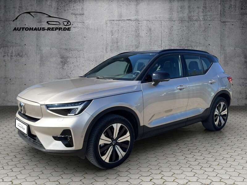 Bright dusk (metallic) Gebraucht 2022 Volvo XC40 Ultimate SUV | 46.490 € - Bild 1/4