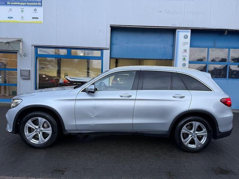 Gebraucht Mercedes GLC250 AMG 204 PS (150 kW) 2016 Silber SUV