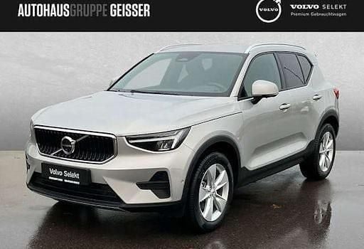 Gebraucht Volvo XC40 Core 163 PS (119 kW) 2025 Silber SUV