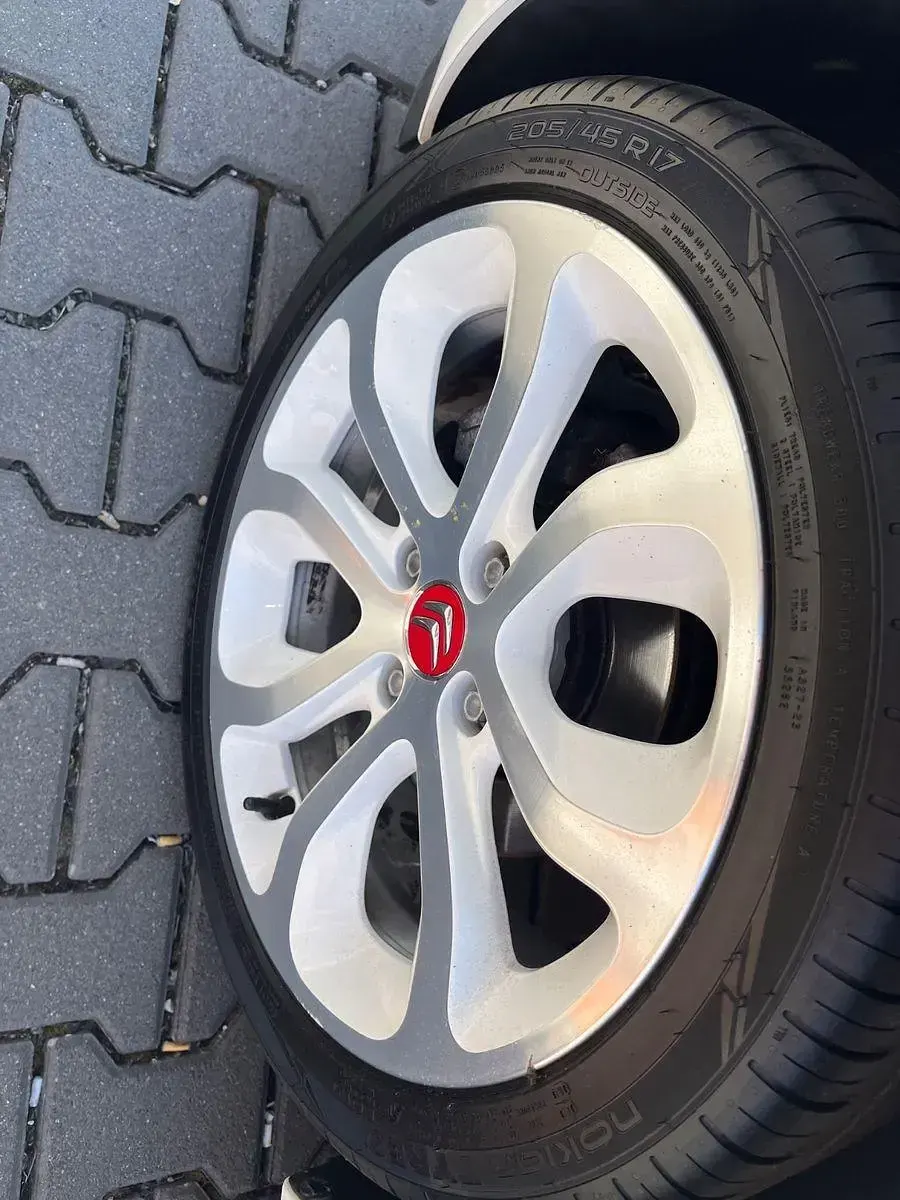 Gebraucht Citroën C3 PureTech 82 PS (60 kW) 2014 Weiß Kleinwagen