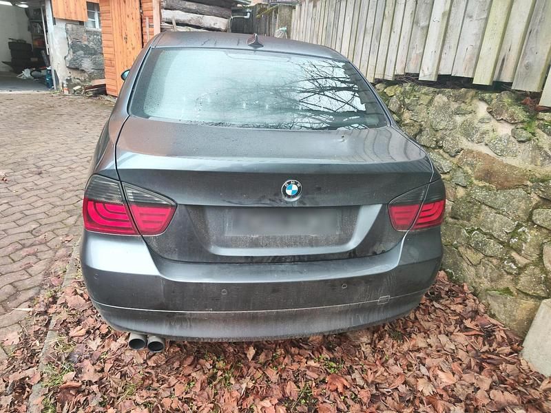 Gebraucht BMW 325 218 PS (160 kW) 2006 Andere farben Limousine