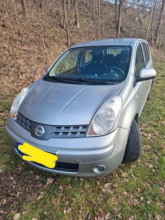 Gebraucht Nissan Note Acenta 88 PS (64 kW) 2007 Silber Kleinwagen