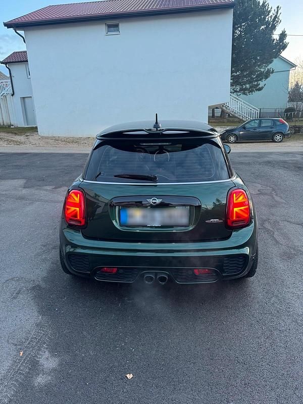 Gebraucht Mini John Cooper Works Coupé 231 PS (169 kW) 2018 Grün Coupé