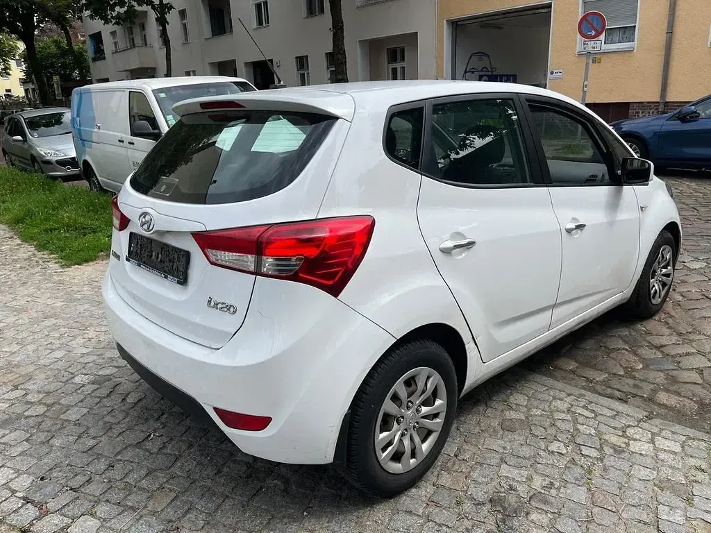 Occasion Hyundai ix20 Classic 90 ch (66 kW) 2016 Blanc Citadine