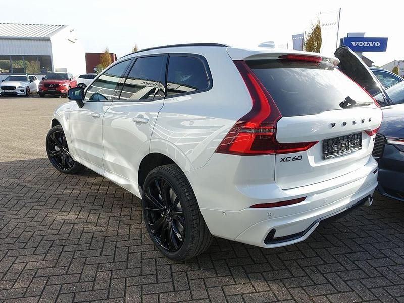 Neu Volvo XC60 455 PS (334 kW) 2025 Weiß SUV