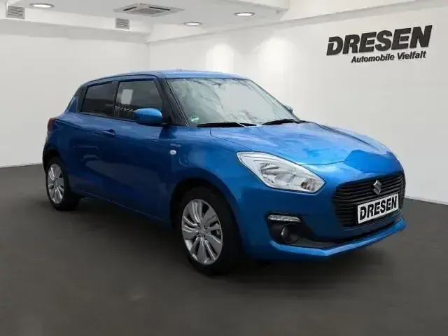 Gebraucht Suzuki Swift Comfort 111 PS (81 kW) 2020 Blau Kleinwagen