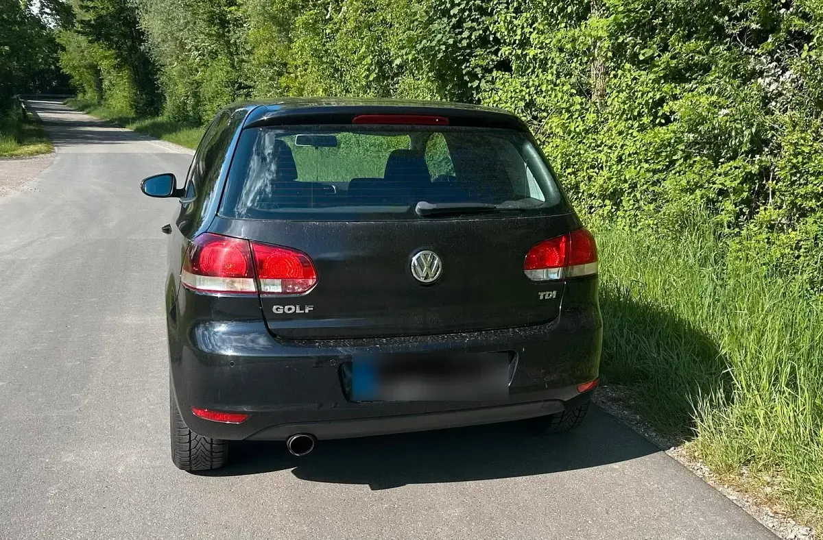 Używany VW Golf 105 KM (77 kW) 2010 Czarny Coupe