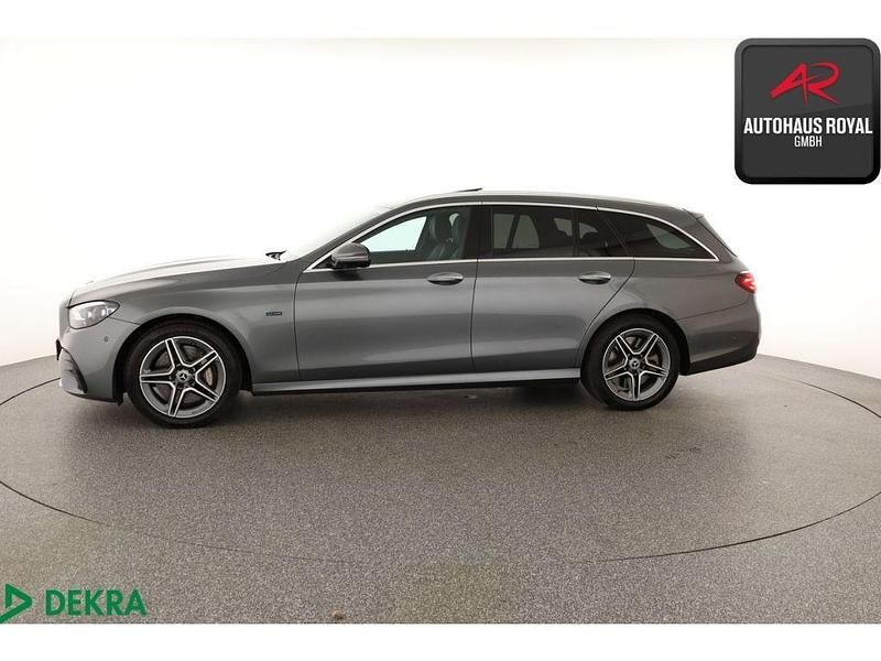 Gebraucht Mercedes E300 AMG 306 PS (225 kW) 2020 Grau (metallic) Kombi
