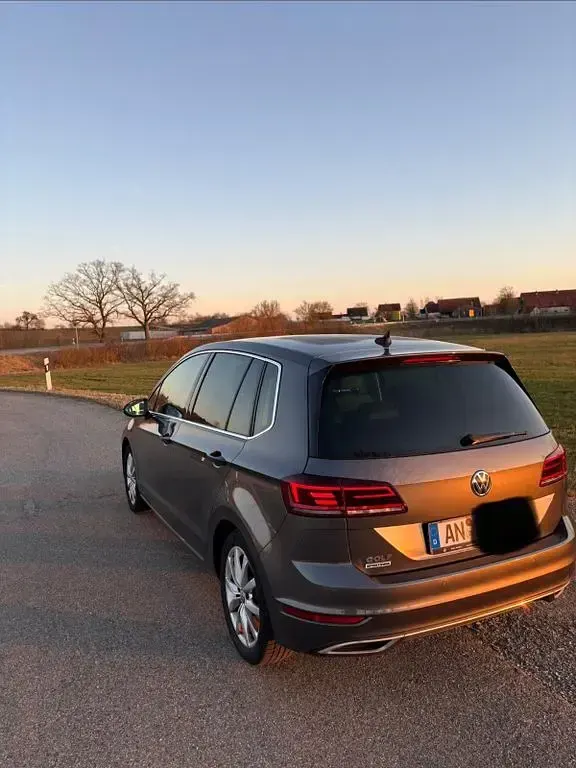 Gebraucht VW Golf 150 PS (110 kW) 2020 Grau Van / Kleinbus