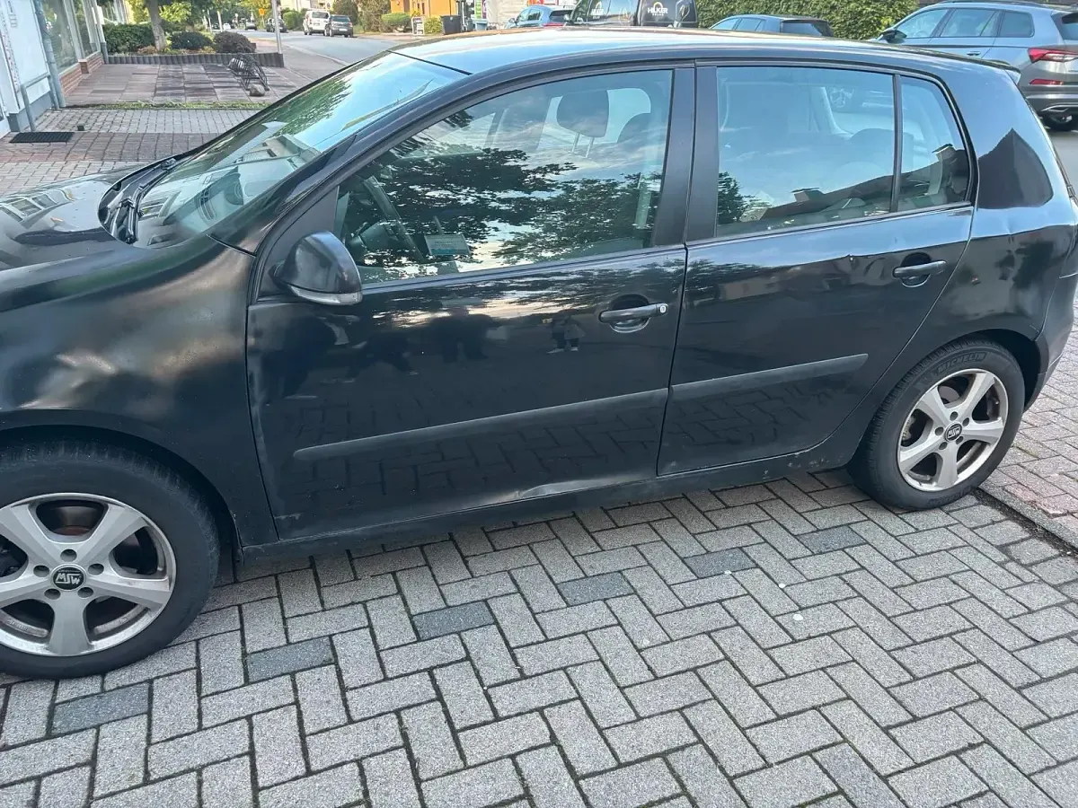 Gebraucht VW Golf V 2005 Schwarz Kleinwagen
