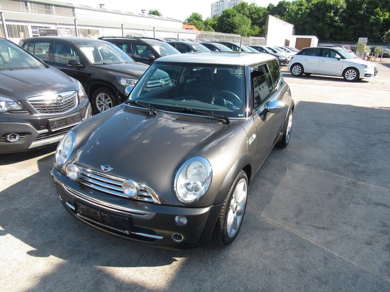 Grau Gebraucht 2006 Mini Cooper Kleinwagen | 6.990 € (Teuer) - Bild 1/4