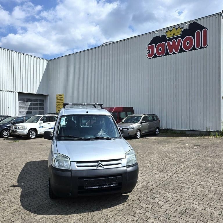 Gebraucht Citroën Berlingo 69 PS (50 kW) 2004 Silber Van / Kleinbus