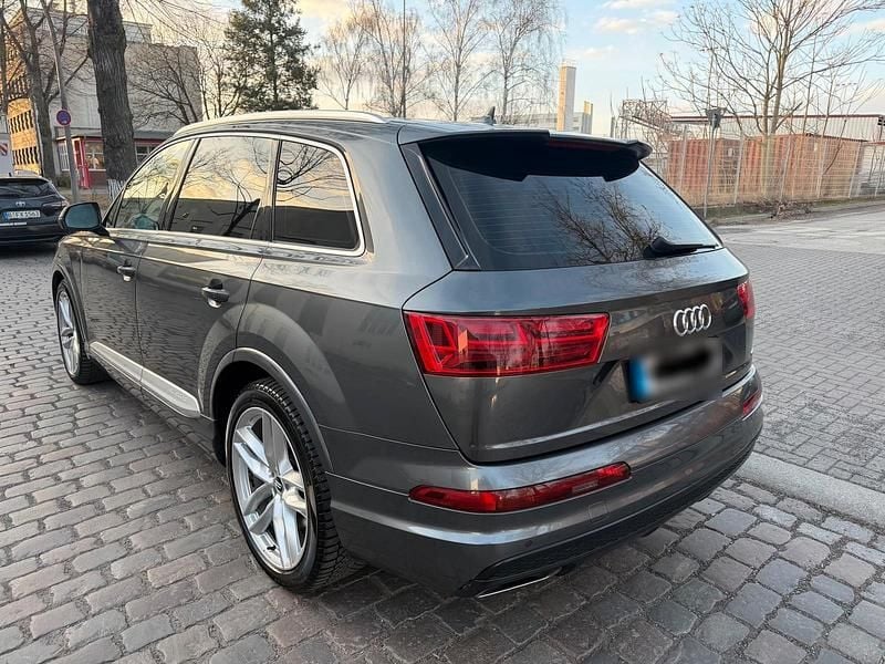 Gebraucht Audi Q7 S-Line 2019 Grau SUV